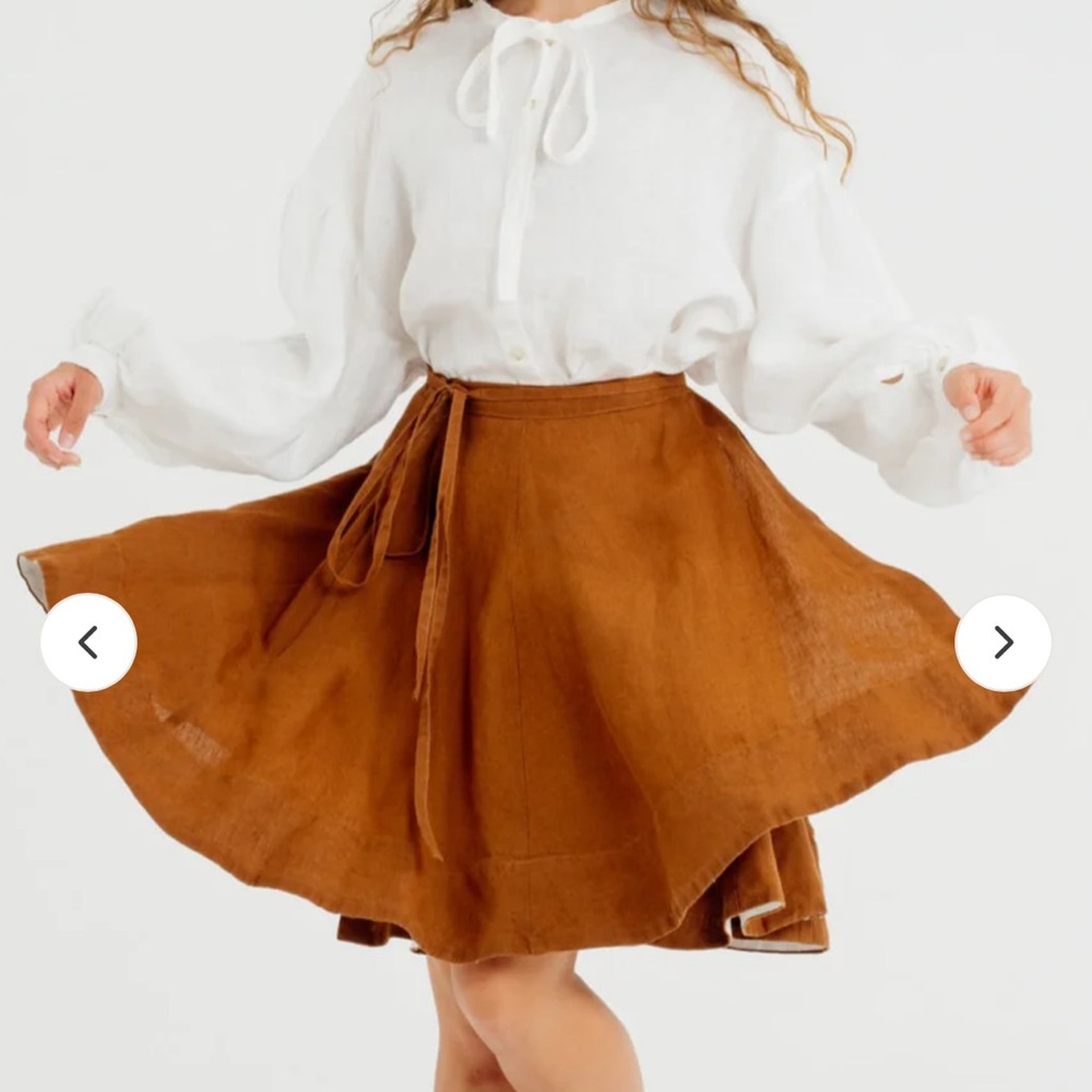 Elegant Brown Skirt